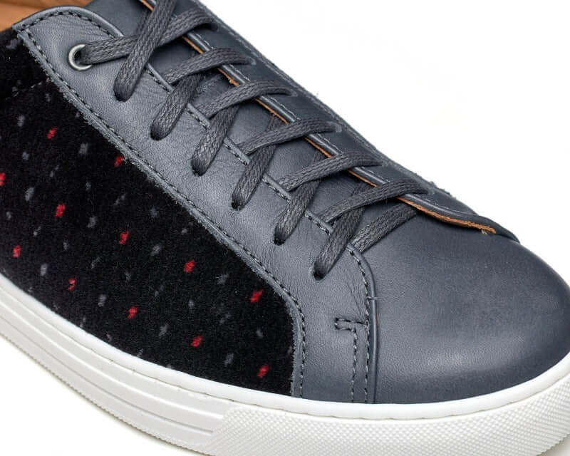 Sneakers-SLP-TRAIN-transilien-black-closeup