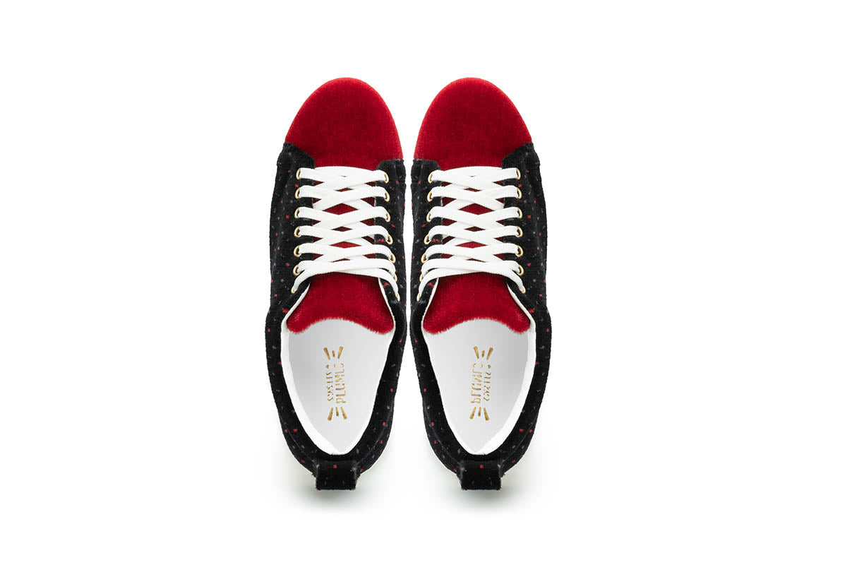 CINETRAIN Basket - The durable sneaker inspired by mobility and the cinema room